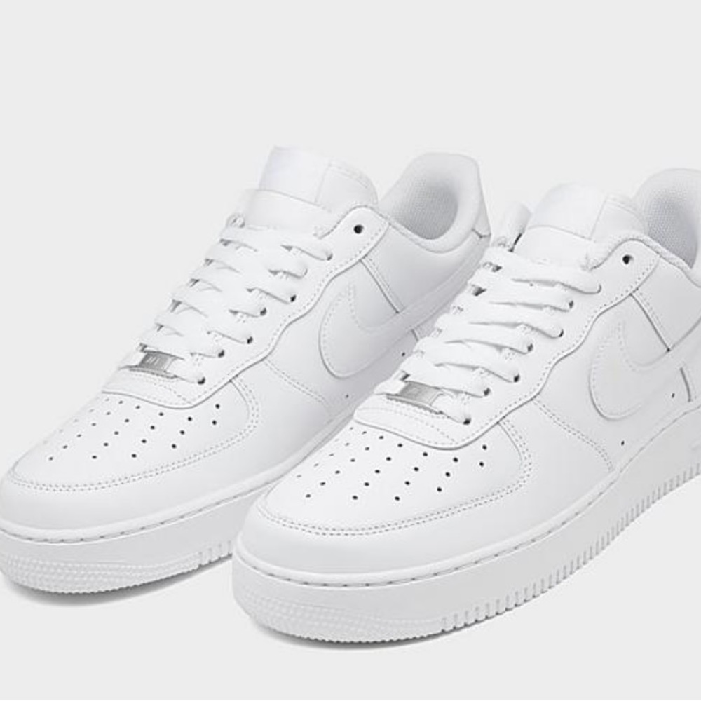All White Air Forces Woman